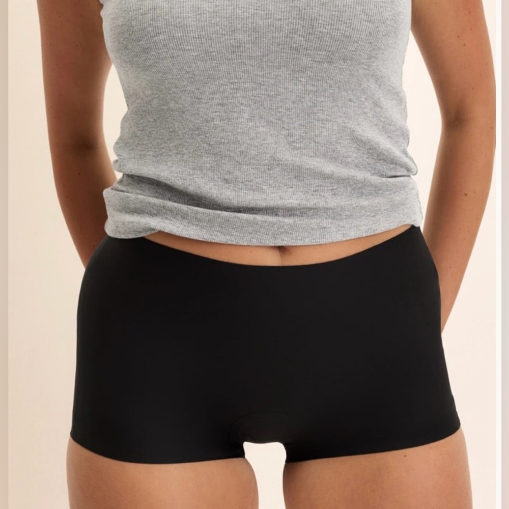 NWT Knix Dream Shorts super absorbent